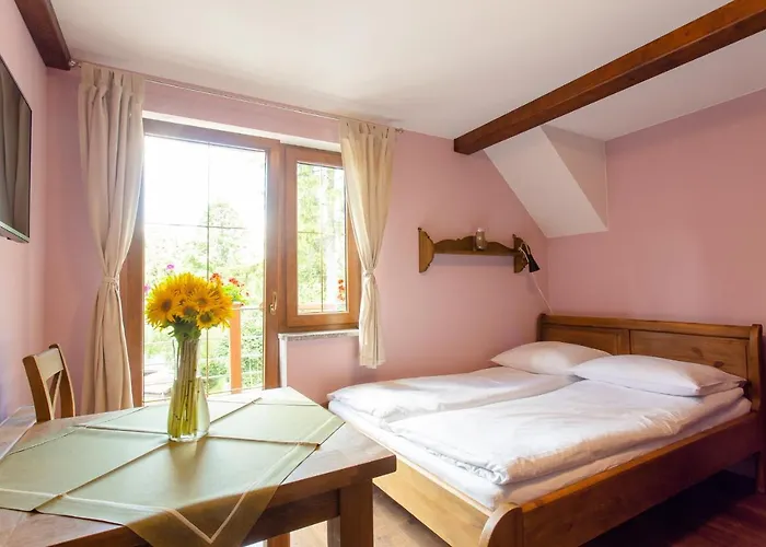 民宿 Bialka 斯克拉斯卡波伦巴